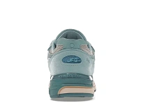 Фото № 4 с приближением к товару «‎New Balance 993»