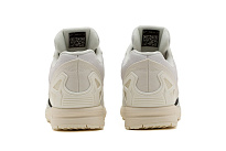 Фото № 5 с приближением к товару «‎Adidas ZX 8000 Parley»