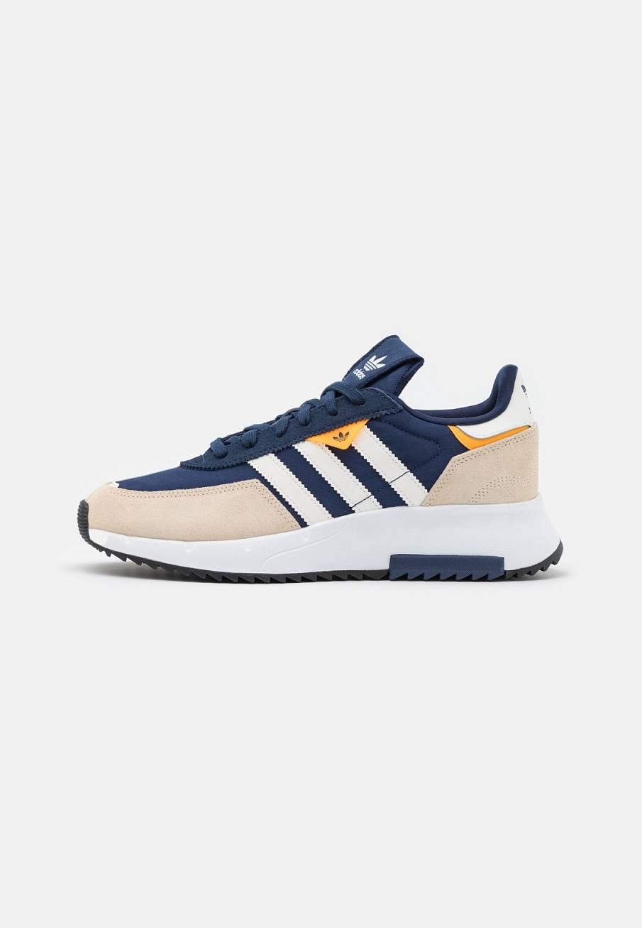 Фото № 1 с приближением к товару «‎Adidas Retropy F2 »