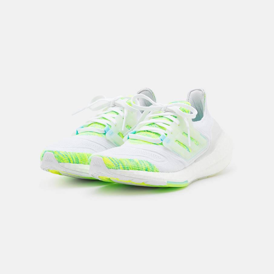 Фото № 2 с приближением к товару «‎Adidas Ultraboost 22»