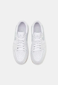 Фото № 4 с приближением к товару «‎AIR JORDAN 1 LOW UNISEX»