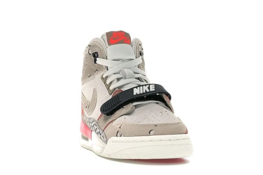 Фото № 2 с приближением к товару «‎Jordan Legacy 312 Desert Camo »