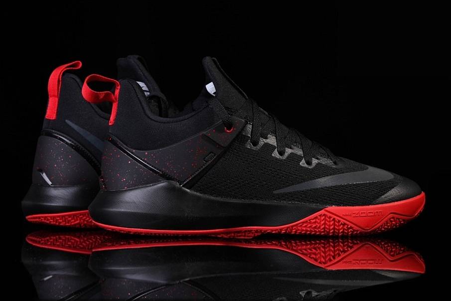 Фото № 1 с приближением к товару «‎Nike Zoom Shift »