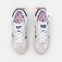 Фото № 4 с приближением к товару «‎Adidas Retropy E5 »