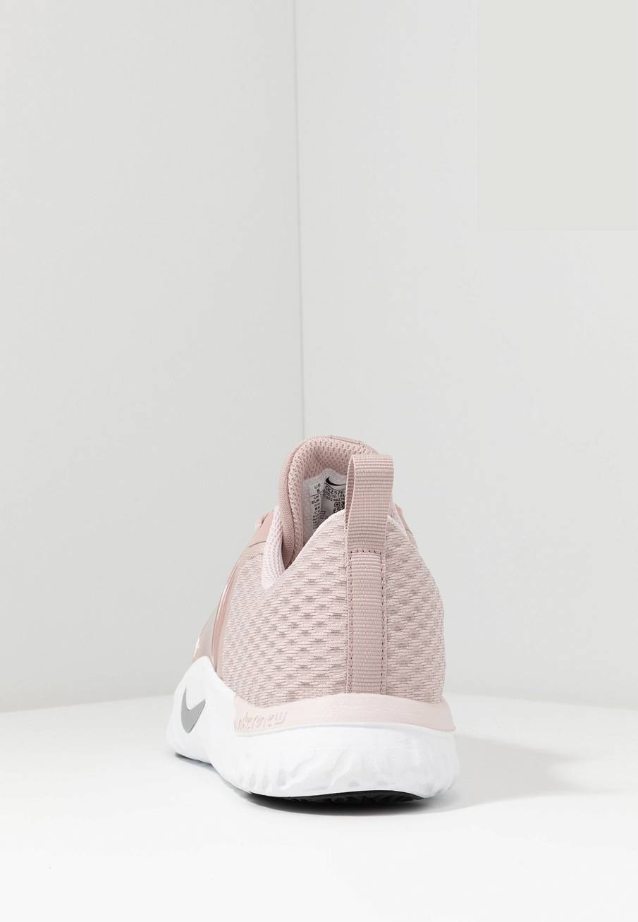 Фото № 4 с приближением к товару «‎Nike Renew In-Season Tr 10»