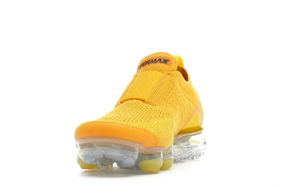 Фото № 2 с приближением к товару «‎Nike Air VaporMax Moc 2 University Gold »