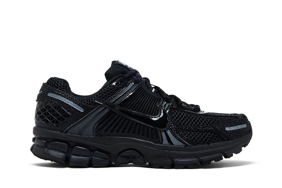 Фото № 2 с приближением к товару «‎Nike Women's Air Zoom Vomero 5 Black Metallic Silver Anthracite»