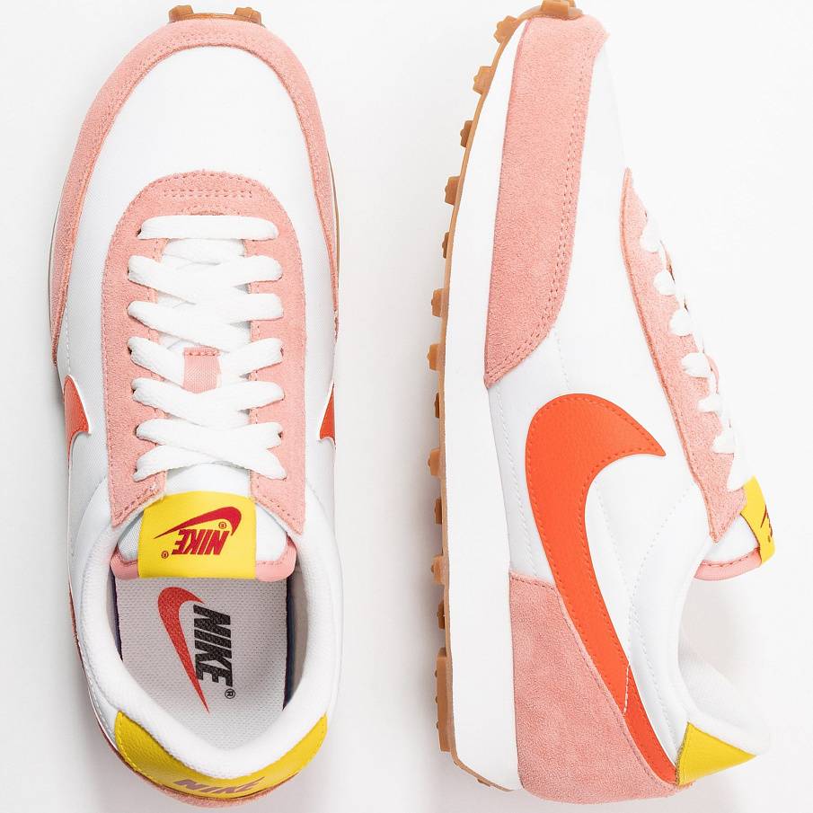 Фото № 4 с приближением к товару «‎Nike Daybreak »