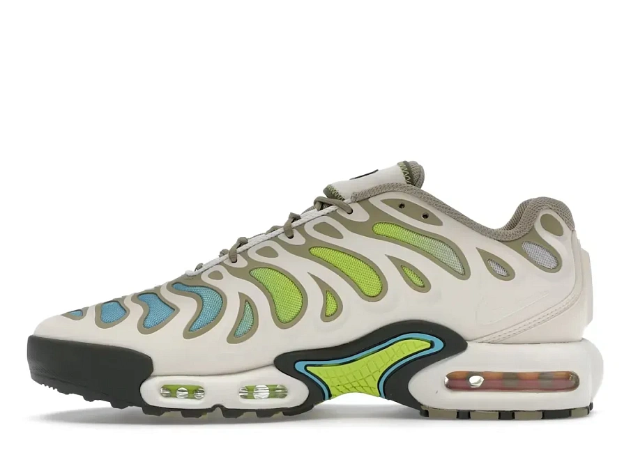 Фото № 3 с приближением к товару «‎Nike Air Max Plus Drift»