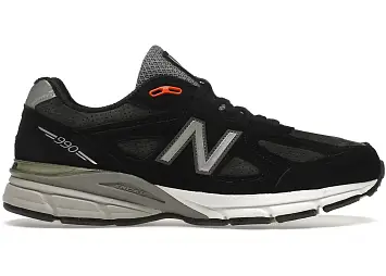 New Balance 990v4
