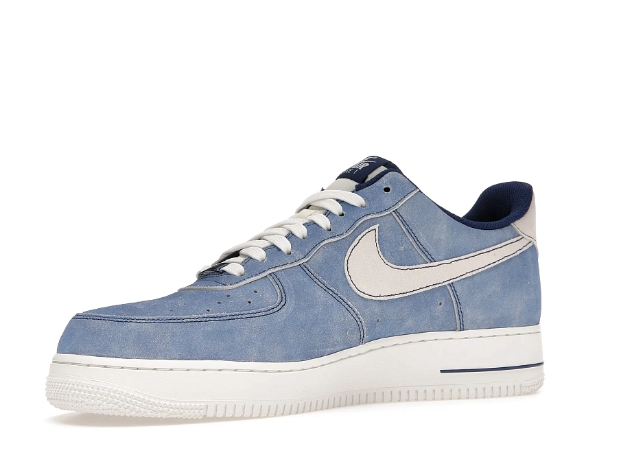 Фото № 4 с приближением к товару «‎Nike Air Force 1 Low Dusty Blue Suede»