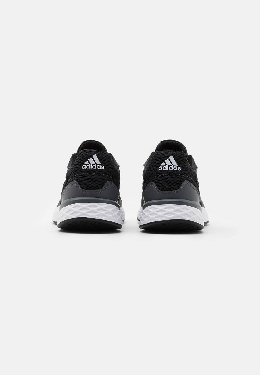 Фото № 2 с приближением к товару «‎Adidas Response Run»