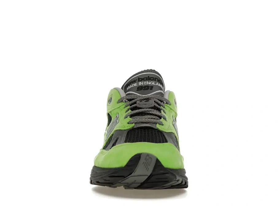 Фото № 2 с приближением к товару «‎New Balance 991v2»