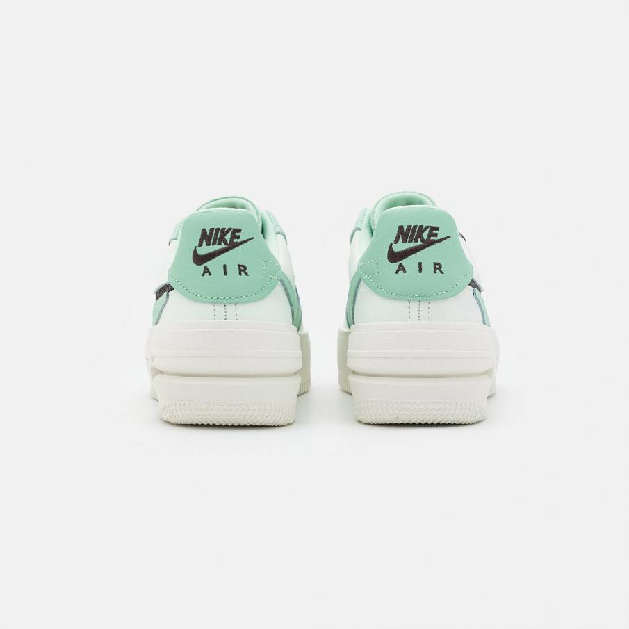 Фото № 4 с приближением к товару «‎Nike Air Force 1 Plt.af.orm »