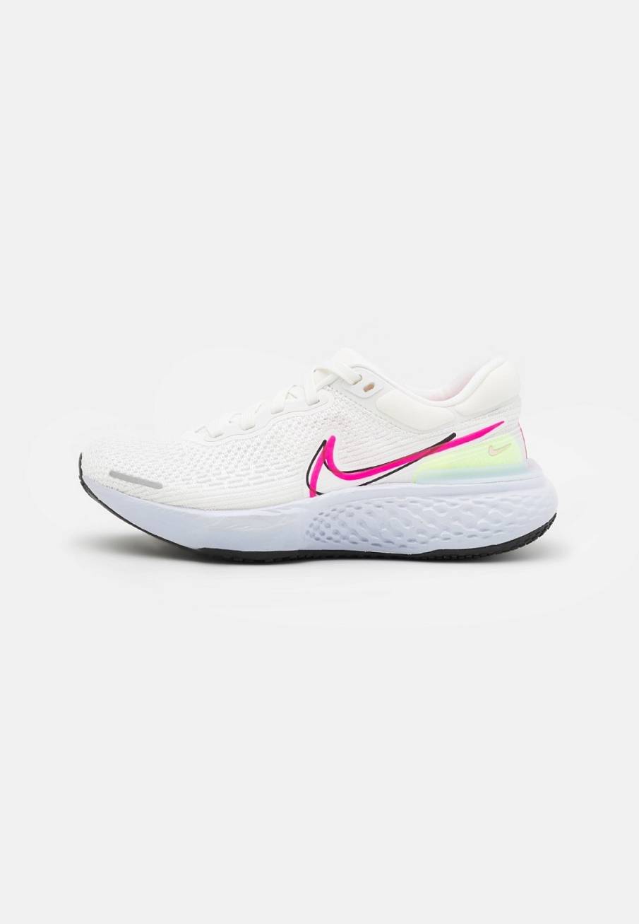 Фото № 1 с приближением к товару «‎Nike Zoomx Invincible Run Fk»