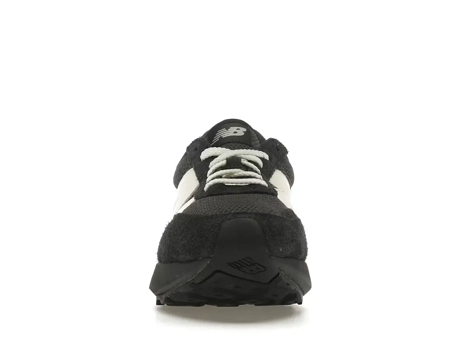Фото № 2 с приближением к товару «‎New Balance 370»