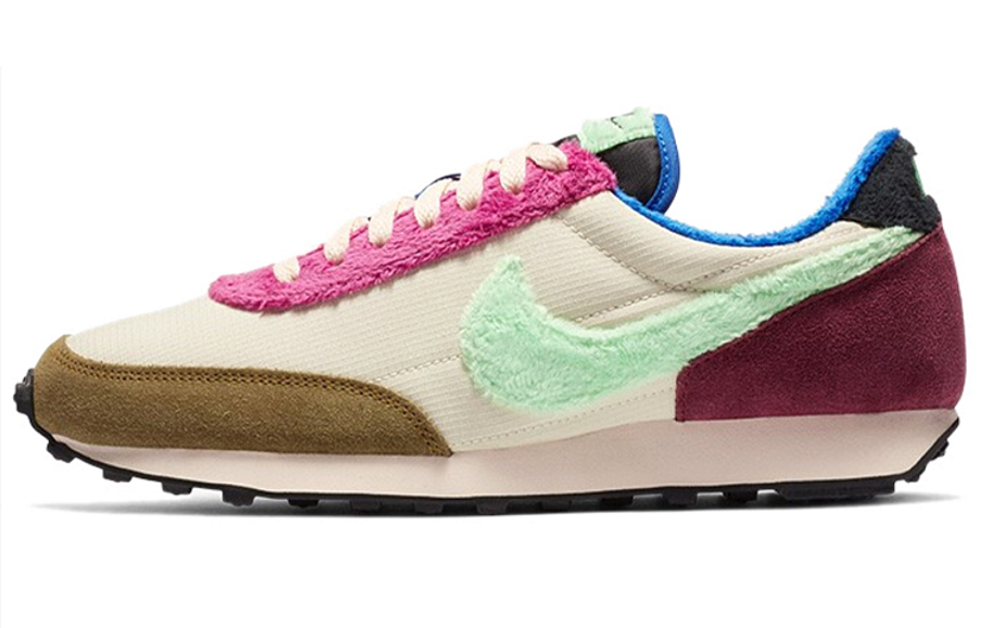 Фото № 1 с приближением к товару «‎Nike Dbreak Wmns PinkGreenBrown»