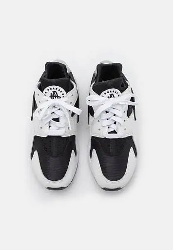 Nike Air Huarache  - 5
