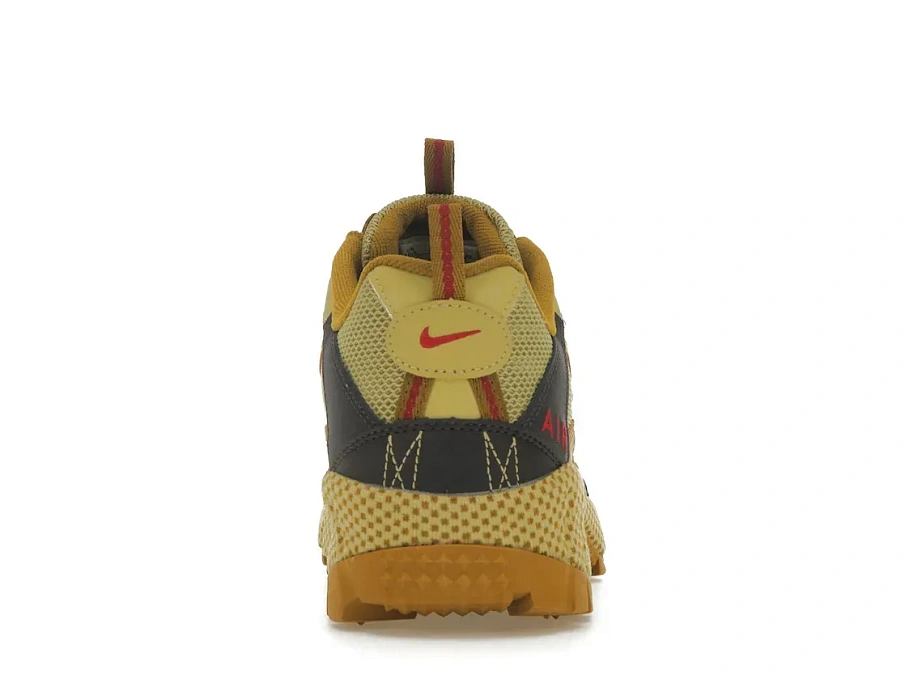 Фото № 4 с приближением к товару «‎Nike Air Humara Buff Gold»