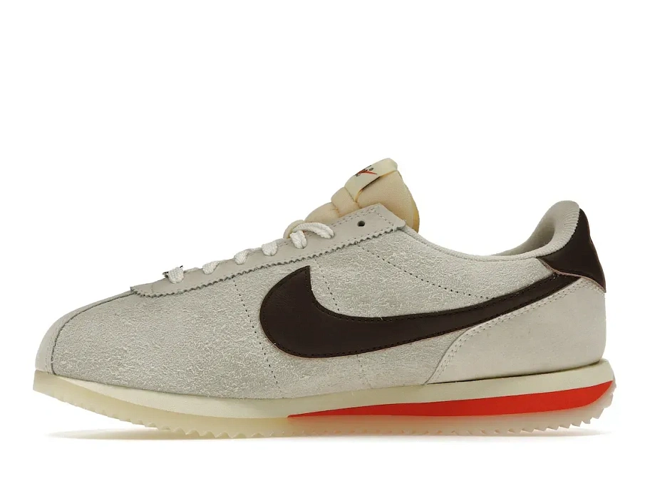 Фото № 3 с приближением к товару «‎Nike Cortez Light Orewood Brown »