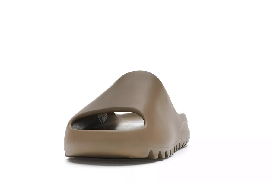 Фото № 4 с приближением к товару «‎adidas Yeezy Slide Core»