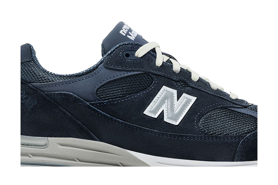 Фото № 3 с приближением к товару «‎Kith x New Balance 993 Made In USA Asteroid»