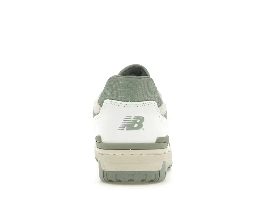Фото № 4 с приближением к товару «‎New Balance 550»