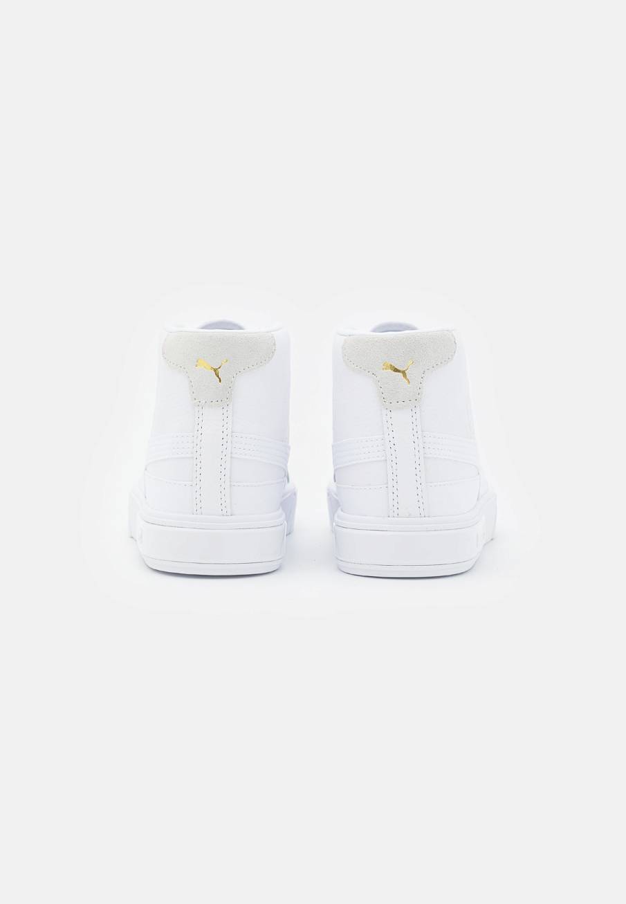 Фото № 3 с приближением к товару «‎Puma Cali Star »