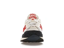 Фото № 2 с приближением к товару «‎New Balance 990v2»