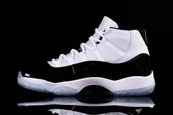 Nike Air Jordan 11 Retro Concord  - 1