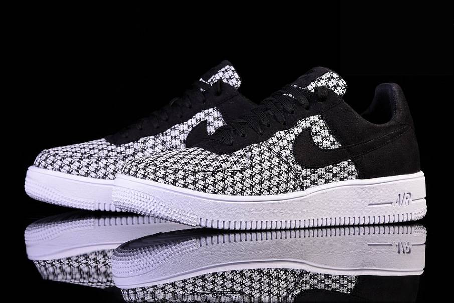 Фото № 1 с приближением к товару «‎Nike Air Force 1 Ultraforce Crft »