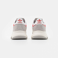 Фото № 3 с приближением к товару «‎Adidas Retropy F2 »