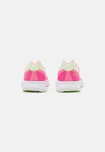 Фото № 3 с приближением к товару «‎ADIZERO RC 4 »