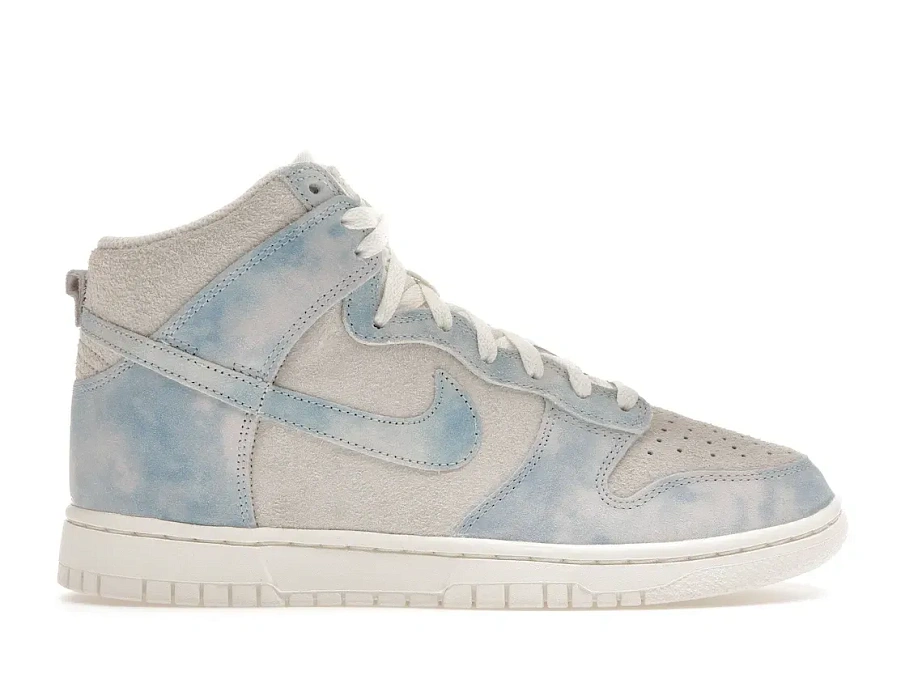Фото № 1 с приближением к товару «‎Nike Dunk High SE Clouds Celestine Blue »