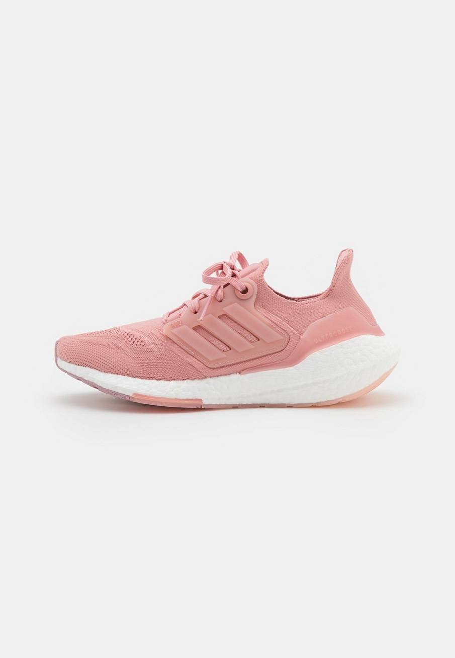 Фото № 1 с приближением к товару «‎Adidas Ultraboost 22»