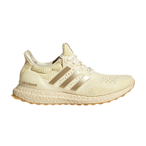 Фото № 1 с приближением к товару «‎adidas Women's UltraBoost 1.0 Warm Vanilla Cyber Metallic (JS1265)»