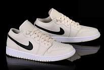Фото № 4 с приближением к товару «‎Nike Air Jordan 1 Retro Se Wmns Coconut Milk »