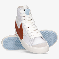 Фото № 3 с приближением к товару «‎Nike Blazer Mid '77 Jumbo Skate Shoes WhiteDark Russet-White-Sail»