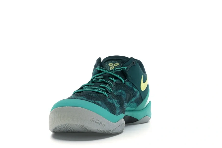 Фото № 4 с приближением к товару «‎Nike Kobe 8+ Supernatural»