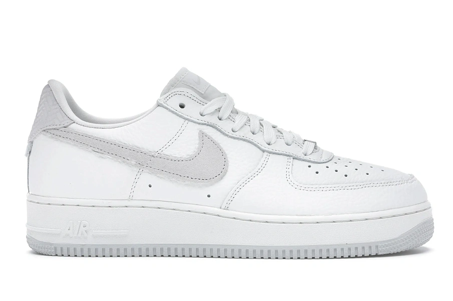 Фото № 1 с приближением к товару «‎Nike Air Force 1 Craft Summit White Photon Dust»