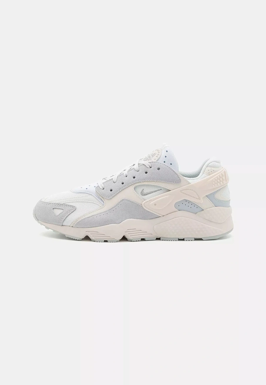 Фото № 1 с приближением к товару «‎AIR HUARACHE RUNNER UNISEX»