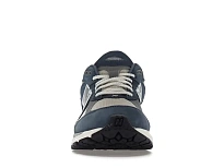 Фото № 2 с приближением к товару «‎New Balance 2002R»