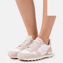 Фото № 1 с приближением к товару «‎Nike Internationalist »