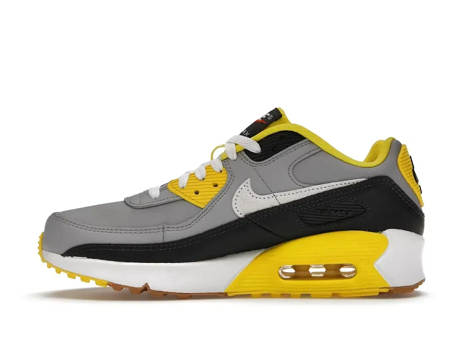 Фото № 3 с приближением к товару «‎Nike Air Max 90 Leather»
