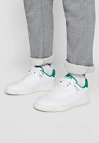 Фото № 1 с приближением к товару «‎DOUBLECOURT »