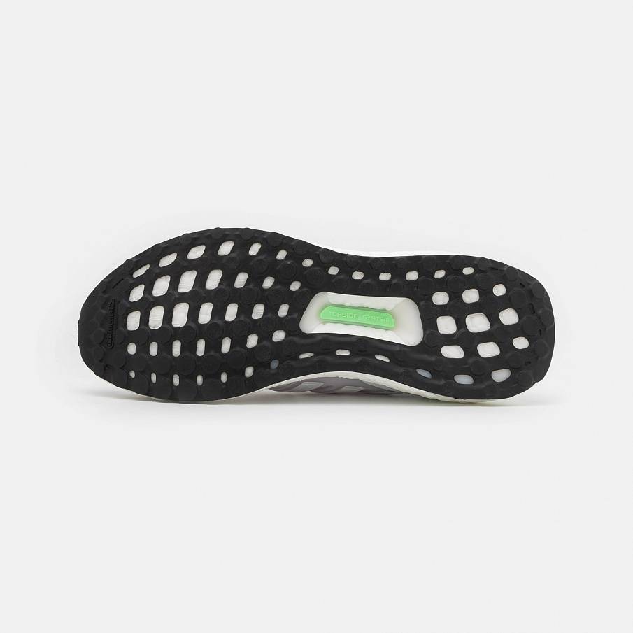 Фото № 5 с приближением к товару «‎Adidas Ultraboost 1.0 »