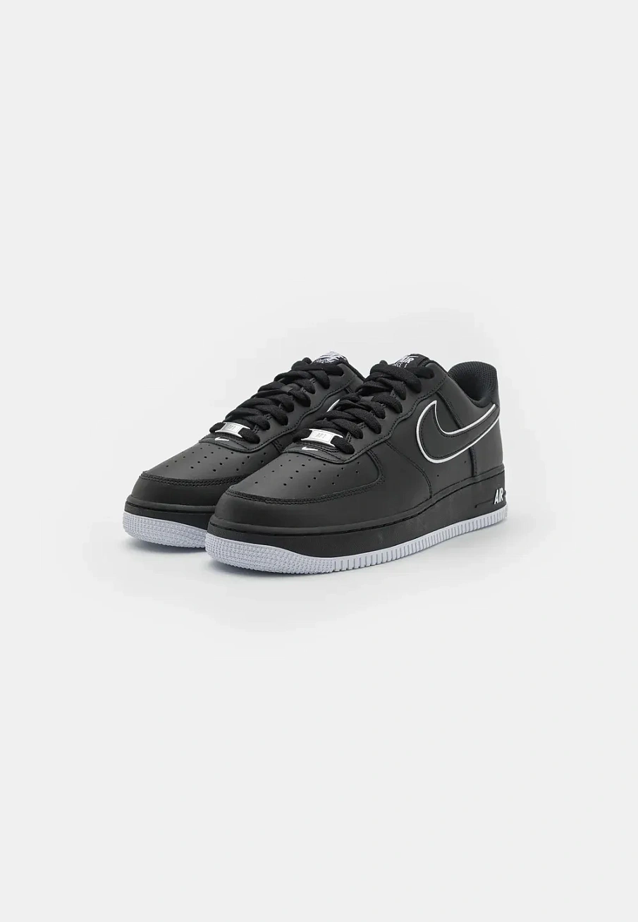 Фото № 2 с приближением к товару «‎AIR FORCE 1 07»
