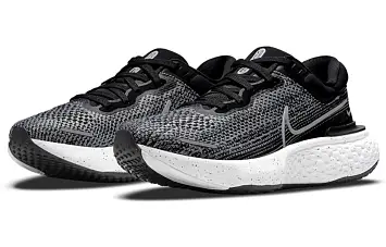 Nike ZoomX Invincible Run Flyknit Running Shoes WhiteBlack - 3