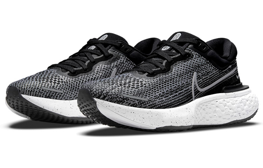 Фото № 3 с приближением к товару «‎Nike ZoomX Invincible Run Flyknit Running Shoes WhiteBlack»