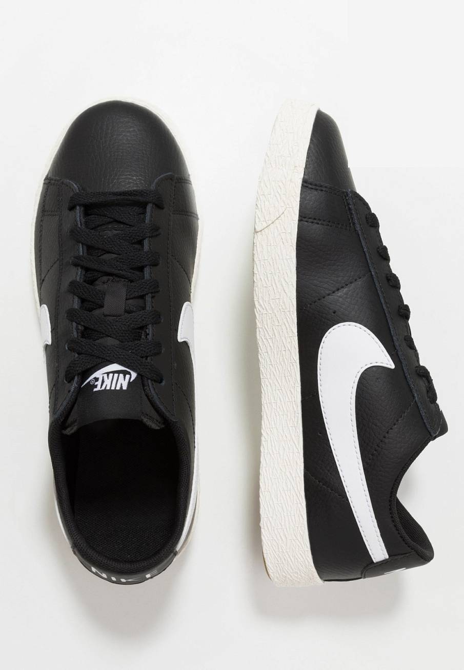 Фото № 1 с приближением к товару «‎Nike Blazer »